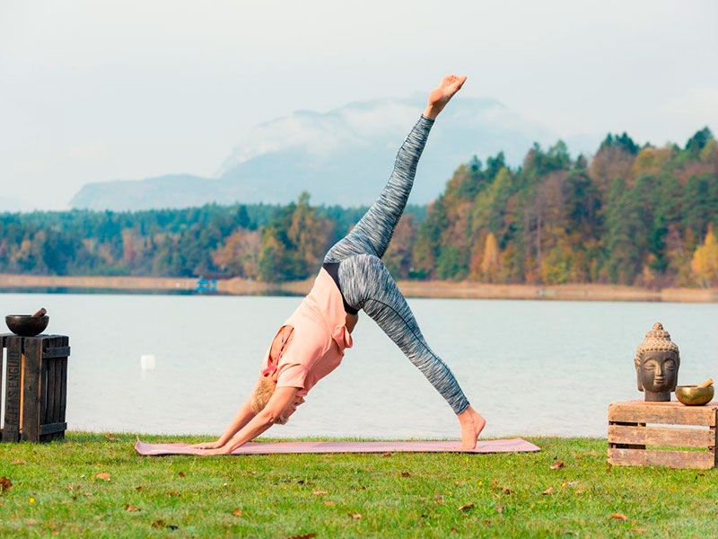 Flow-Yoga für Erwachsene